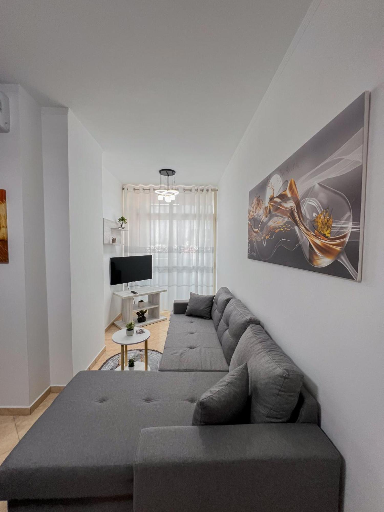 Tirana City Stay Apartments エクステリア 写真