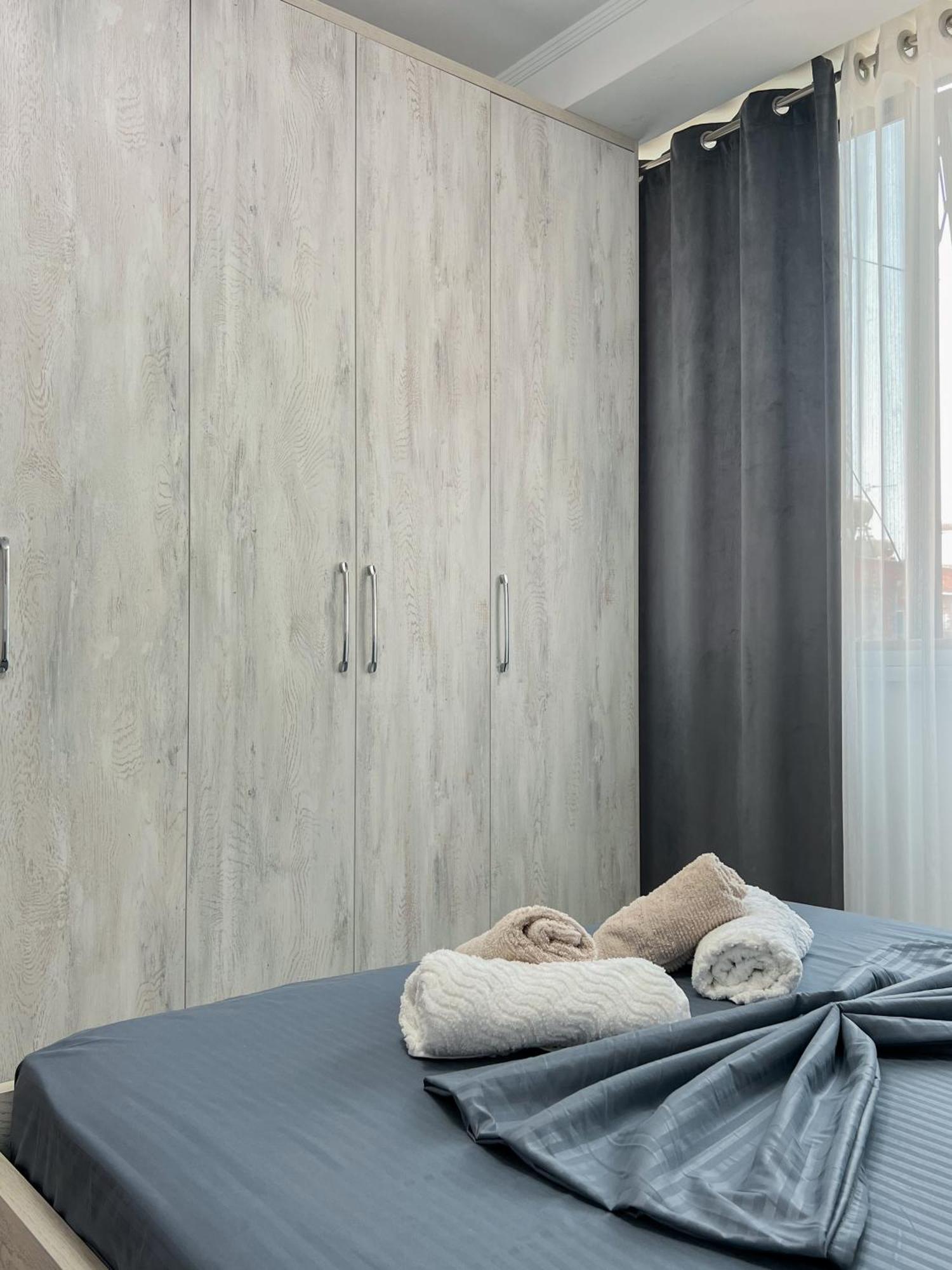 Tirana City Stay Apartments エクステリア 写真